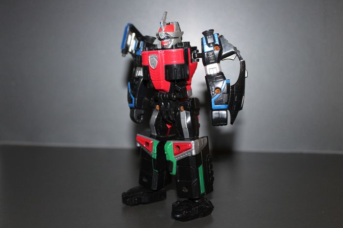 Figurine Megazord SPD - Power Rangers - photo numéro 3