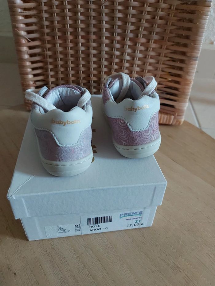 Chaussures babybotte pointure 21 - photo numéro 4