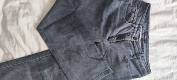 Jean gris noir coupe droite