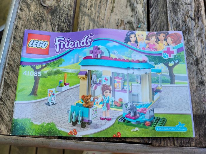 Lego friends 41085 et 41089, La clinique vétérinaire et le petit poulain, complet avec notice - photo numéro 10