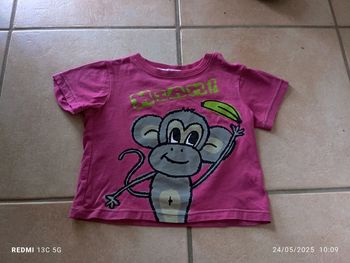 T-shirt manches courtes taille 2 ans