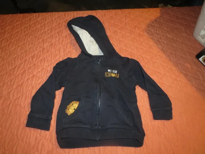 Gilet a zippé garçon taille 18 mois - photo numéro 2
