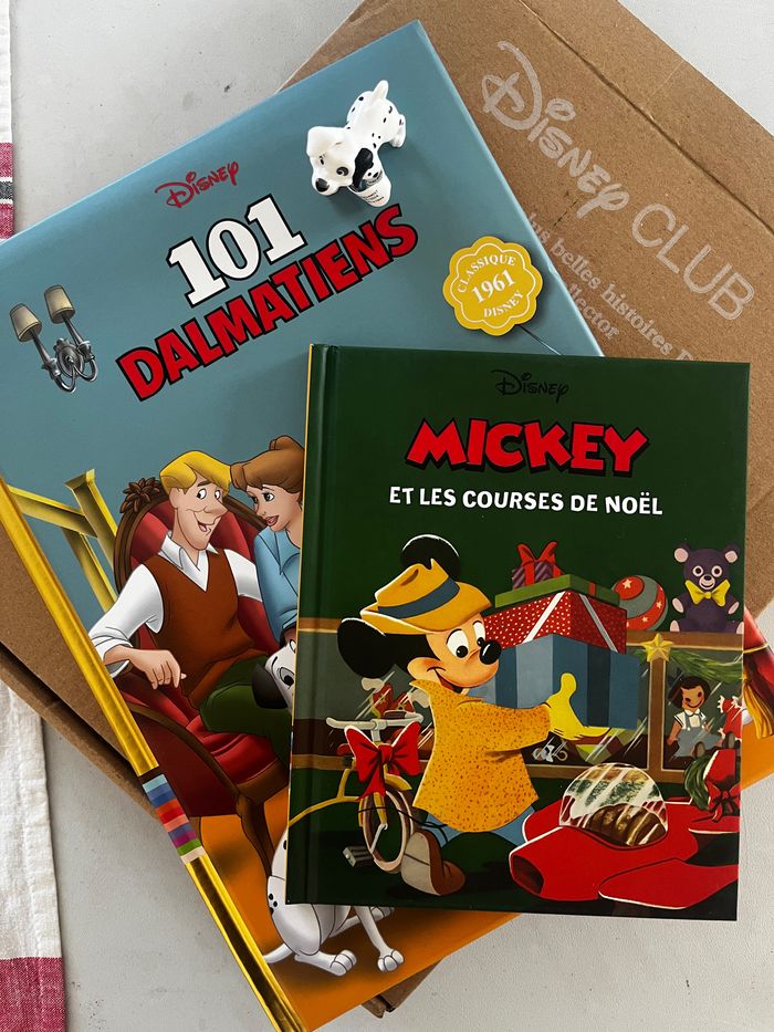 101 dalmatiens livre neuf - photo numéro 1