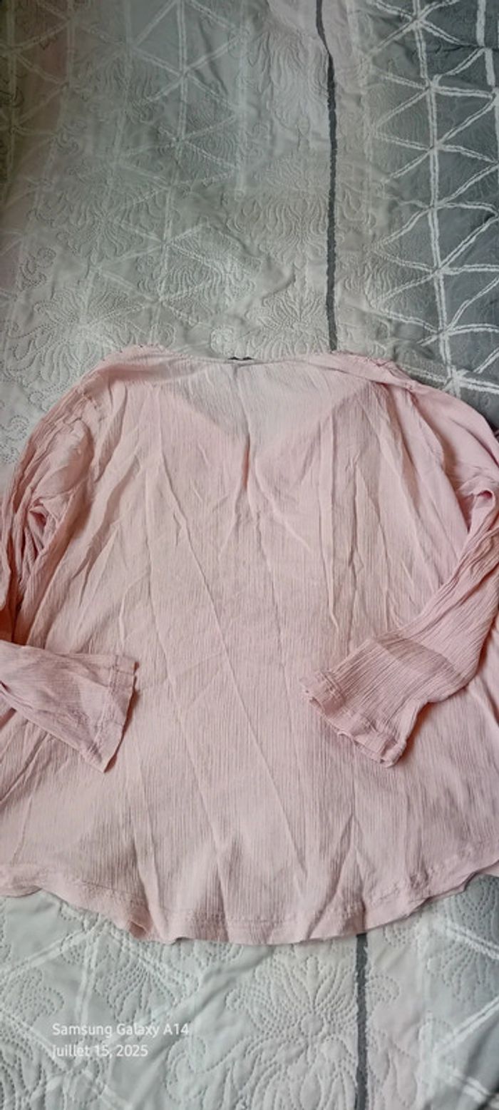Blouse longue légère col V avec broderies aspect plissé rose femme 48/50 h&m BB - photo numéro 12