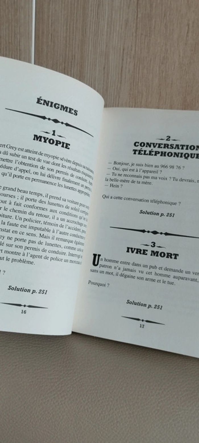 Quel est l'âge du capitaine Erwin Brescher - photo numéro 6