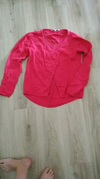 Gilet très joli dos couleur Framboise