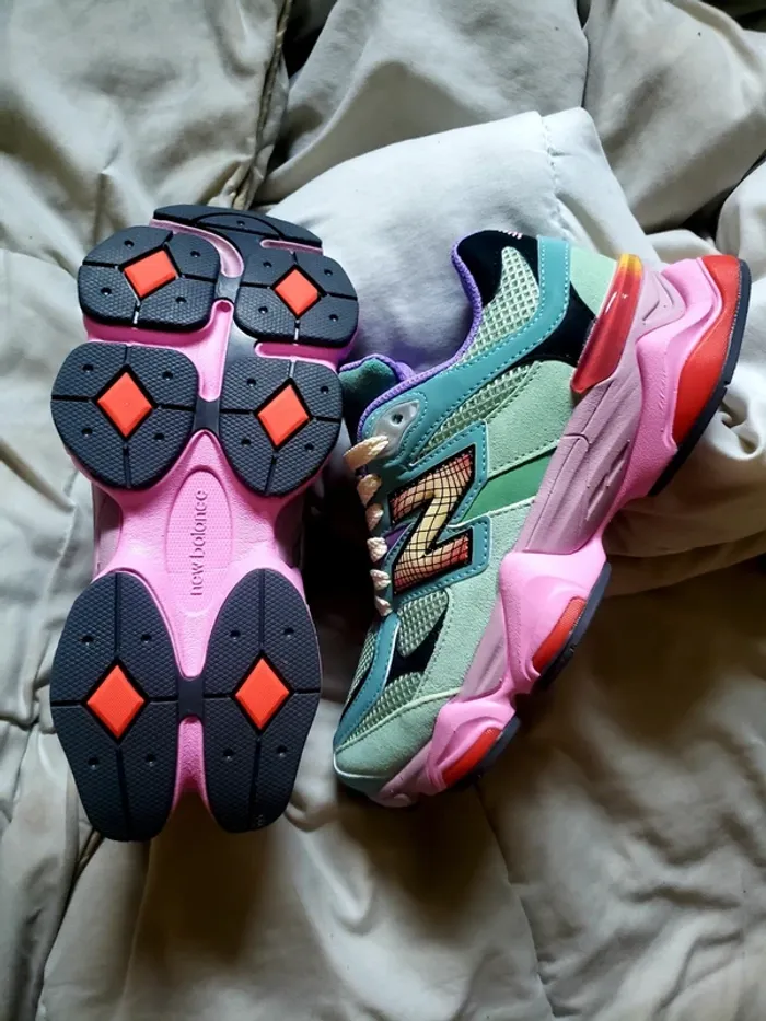 New Balance 9060 warped multi-color taille 37 neuf - photo numéro 4