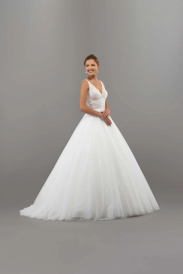 Robe de mariée Eglantine modèle Francesca 2024