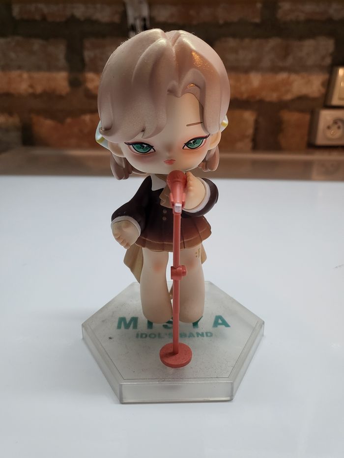 Figurine misya