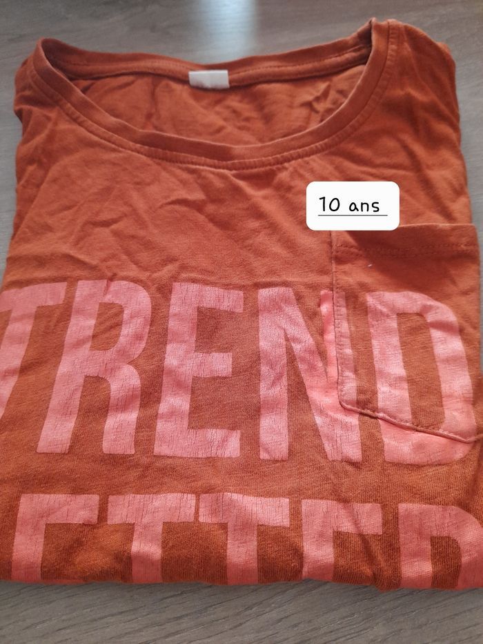 Lot vêtements fille taille 10 ans - photo numéro 3