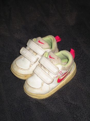 Chaussures Nike taille 20/21