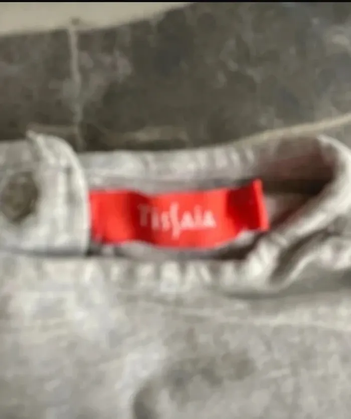 Pull tissaia 18/24 mois en très bon état - photo numéro 2