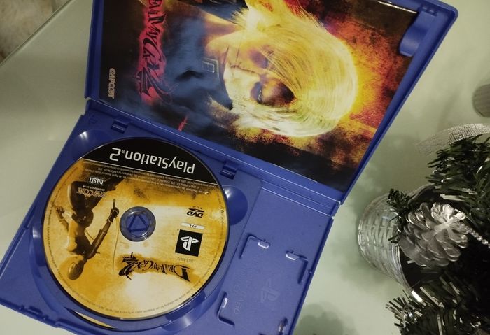 Jeu ps 2 devil may cry 2 - photo numéro 2