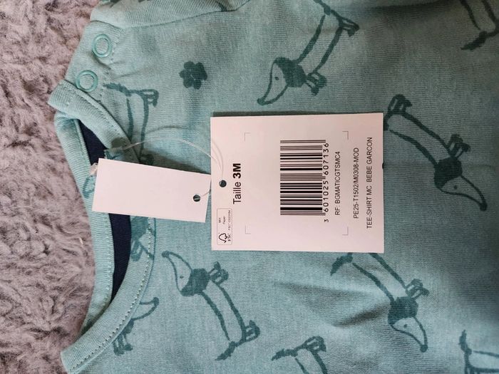Tee shirt neuf 3 mois - photo numéro 2