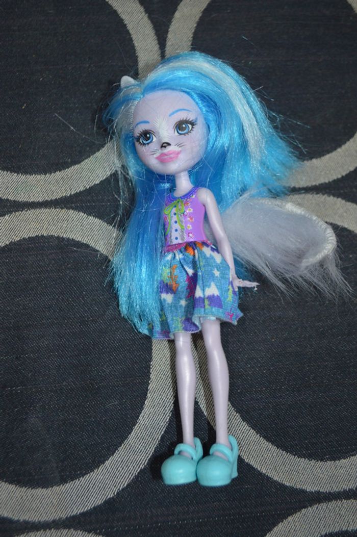 Poupée Enchantimals