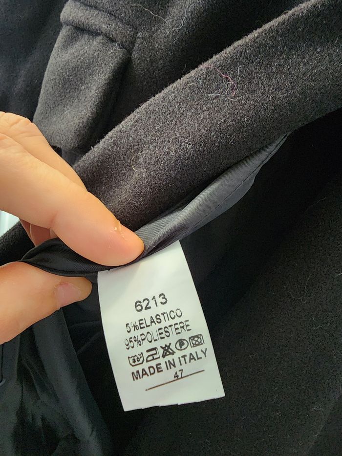 Manteau long noir avec étiquette TU - photo numéro 4