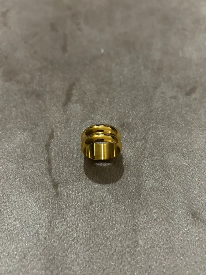 Bague dorée en acier inoxydable 7g - Neuve - photo numéro 3