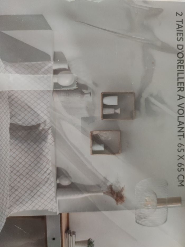 Lot de taies d’oreiller en coton – Neuves - photo numéro 2