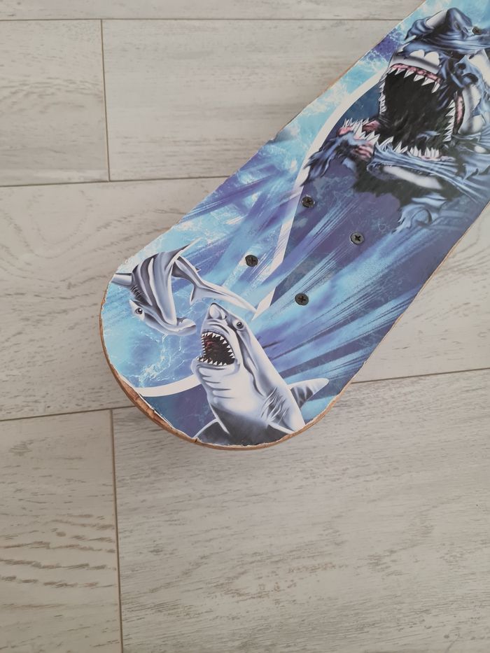 Skate enfant "Requins " - photo numéro 5