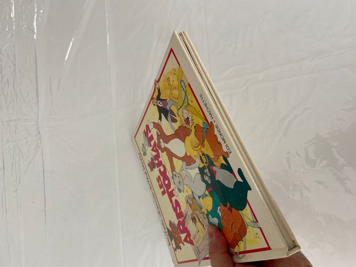 Livre Disney les aristochats - photo numéro 5