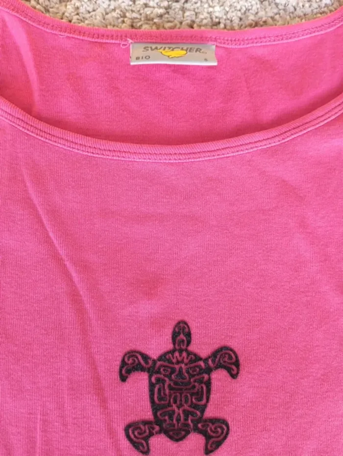 T-shirt taille S - photo numéro 2