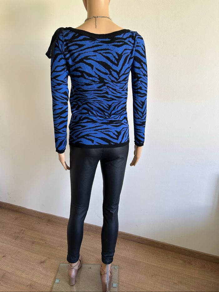 Pull bleu et noir à manches longues Naf Naf taille XS TBE - photo numéro 6