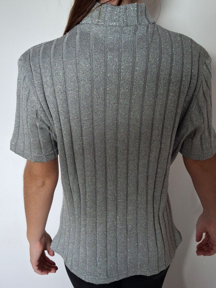 Joli haut argenté manches courtes - photo numéro 2