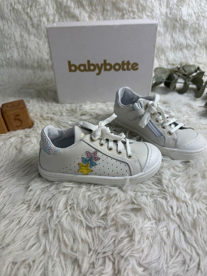 Paire de basket Babybotte taille 25 - photo numéro 2