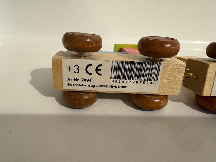 Train en bois prénom Inès - photo numéro 6