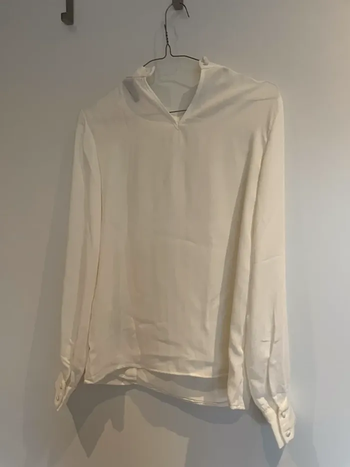 Haut H&M neuf - photo numéro 2