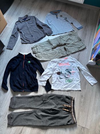 Vêtements garçon. 