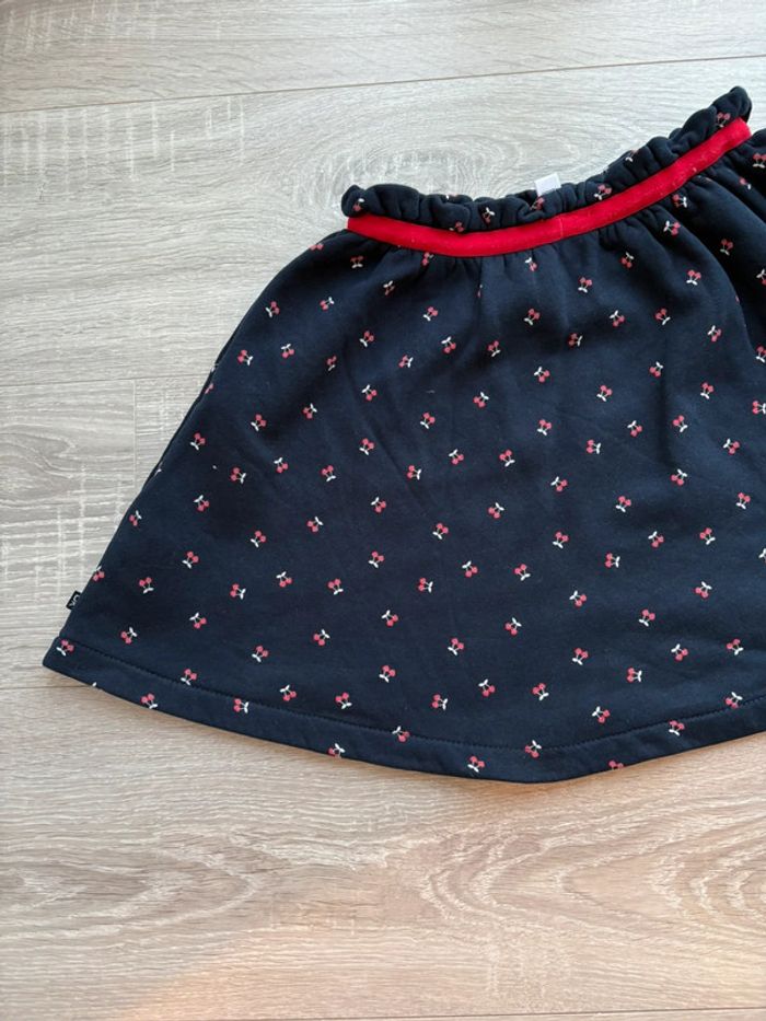 Jupe cerise 🍒 8 ans okaidi - photo numéro 9