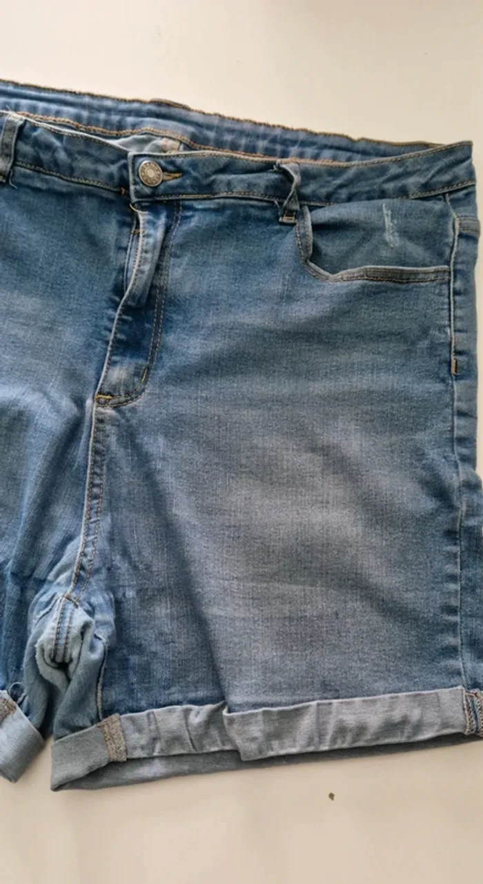 Short jean - photo numéro 3