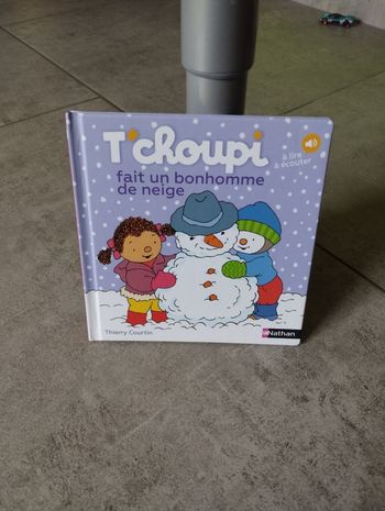 Livre T'choupi fait un bonhomme de neige