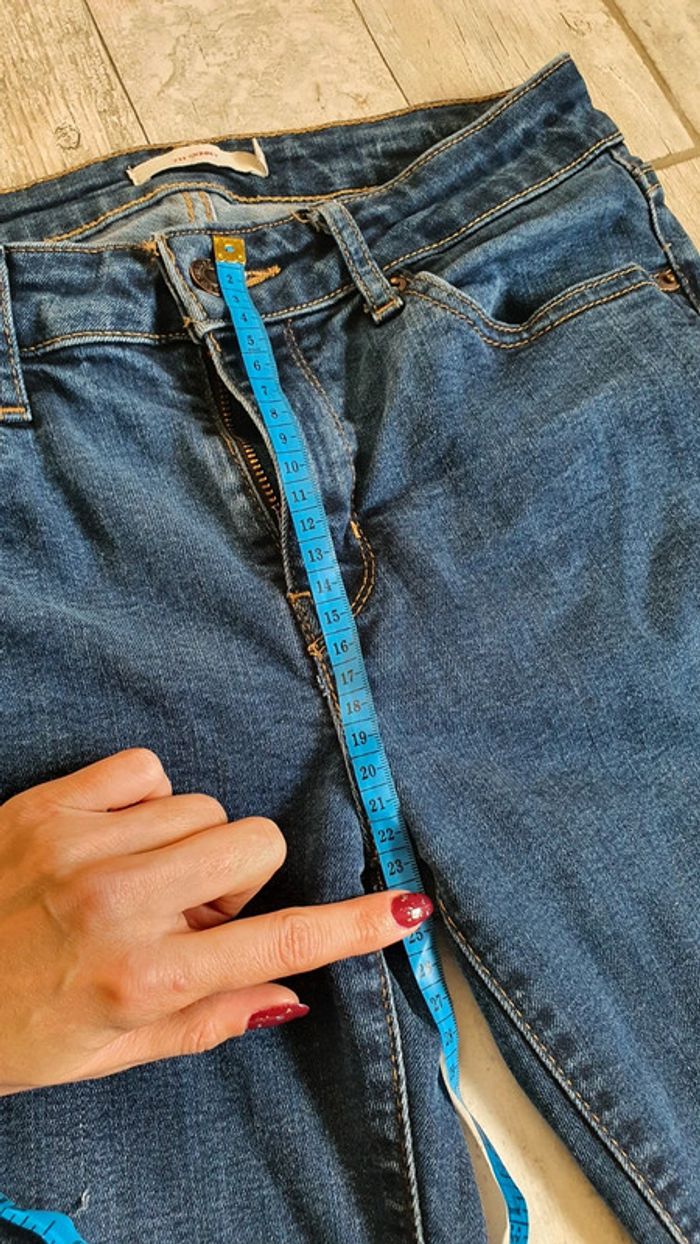 Jean levi's 711 skinny w28 l32 taille 36 - photo numéro 8