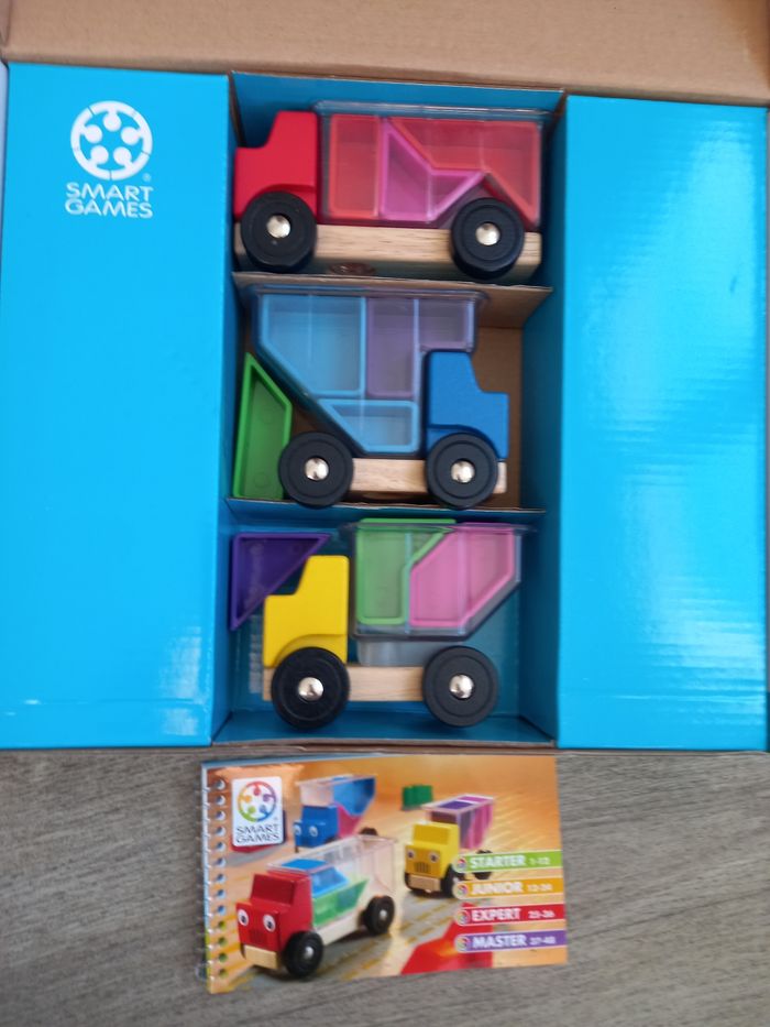 Smart games bahuts malins à pattir de 3 ans excellent état - photo numéro 2