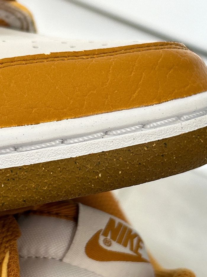 Nike Dunk Low phantom Gold - photo numéro 7