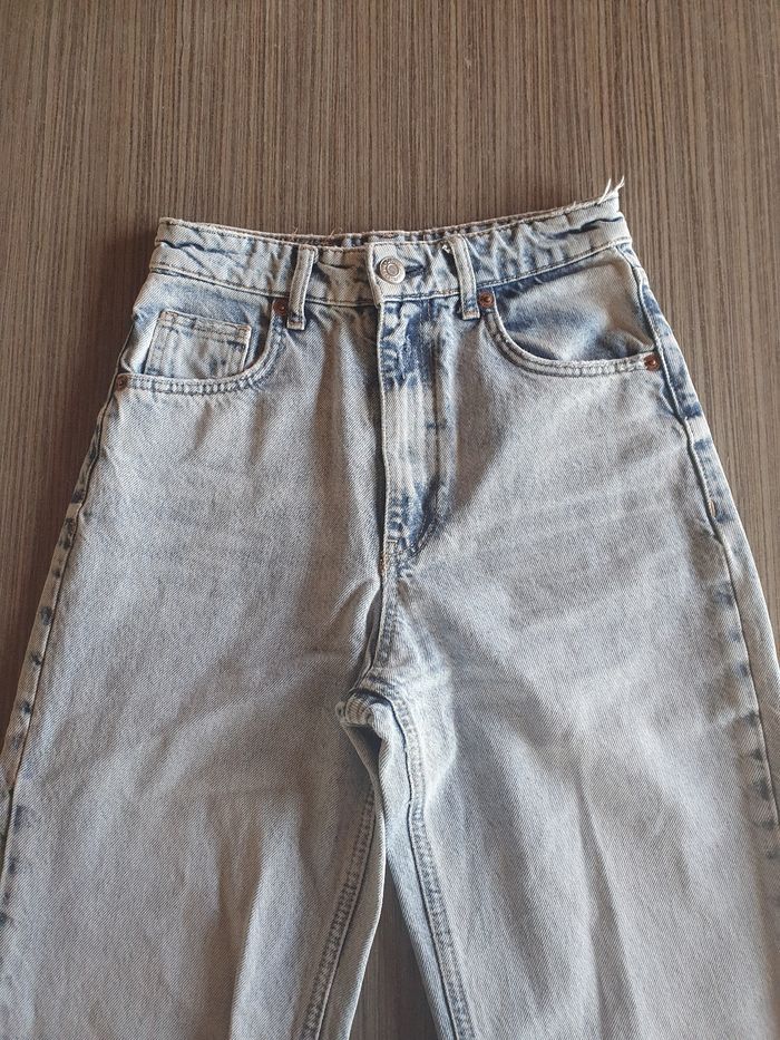 Magnifique jeans large Zara 🦋 - photo numéro 2
