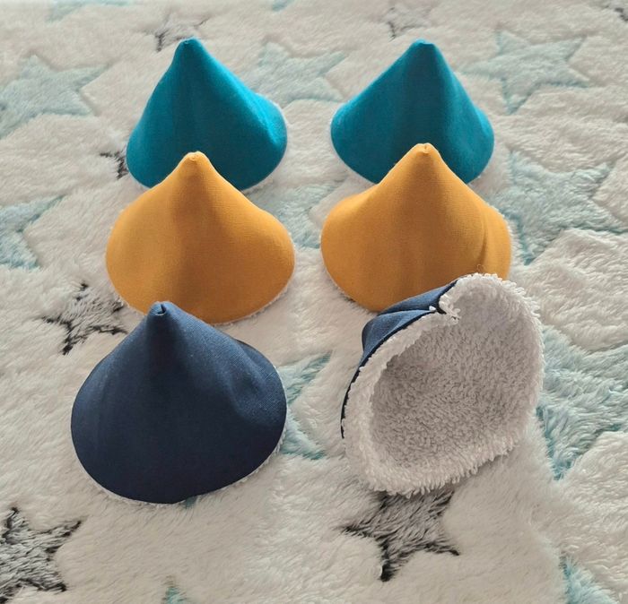 Lot de 6 tipis ~ cônes a pipi Turquoise 🩵 Bleu 💙 Moutarde 💛 - photo numéro 2
