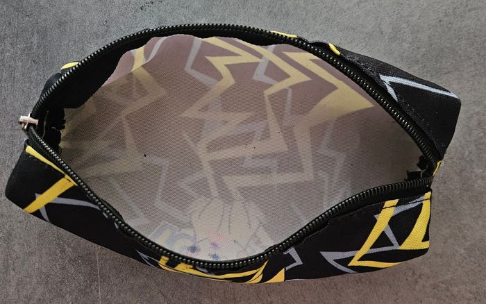 Trousse pokemon - photo numéro 3