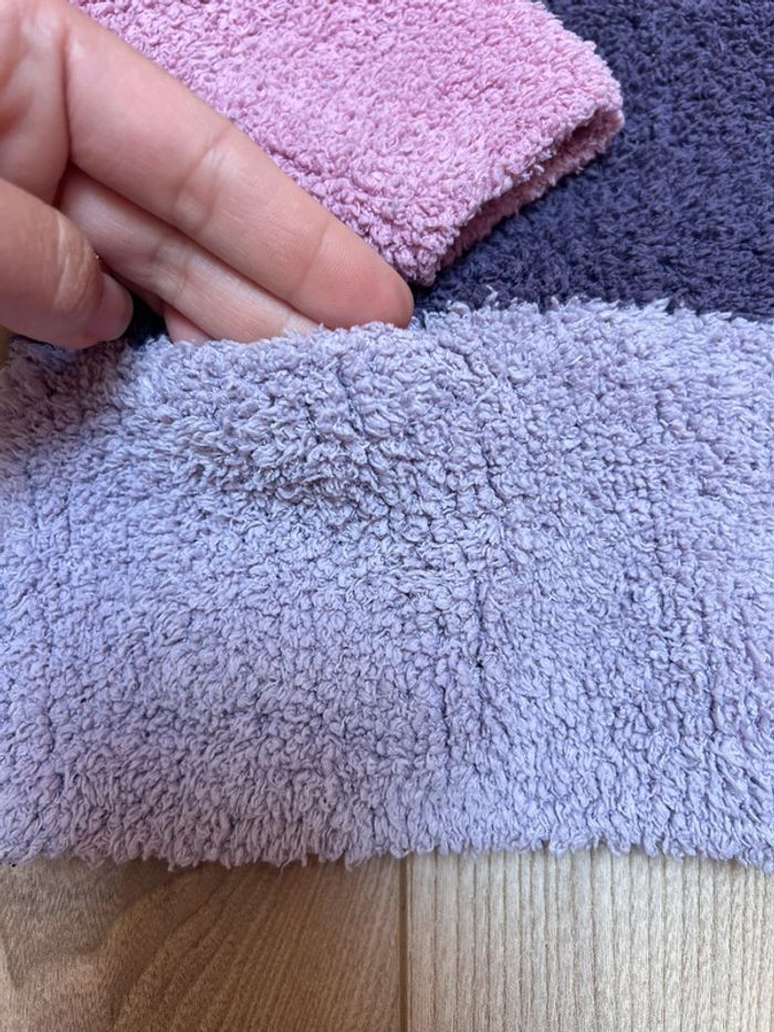 Pull doux fait main rose mauve et Lila 2 ans - photo numéro 2