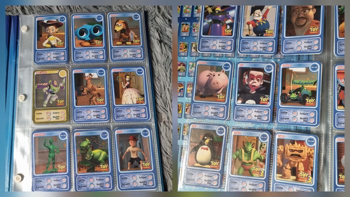 Coffret collection Disney comme neuf avec cartes brillantes et holographiques - photo numéro 2