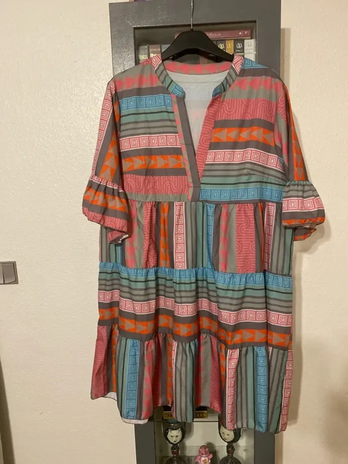 superbe robe d’été SHEIN 2xl= 52 neuve - photo numéro 2