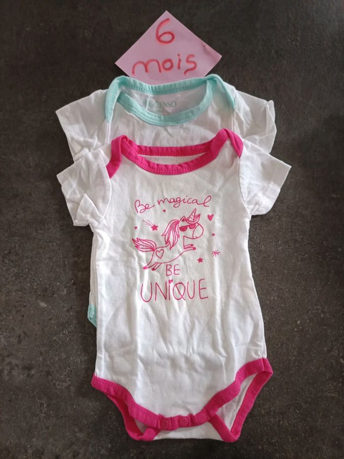 Lot bodies in extenso 6 mois