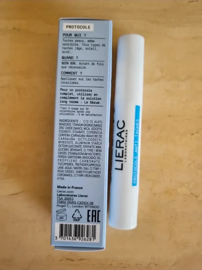 Lierac stick teinté anti tâche - photo numéro 2
