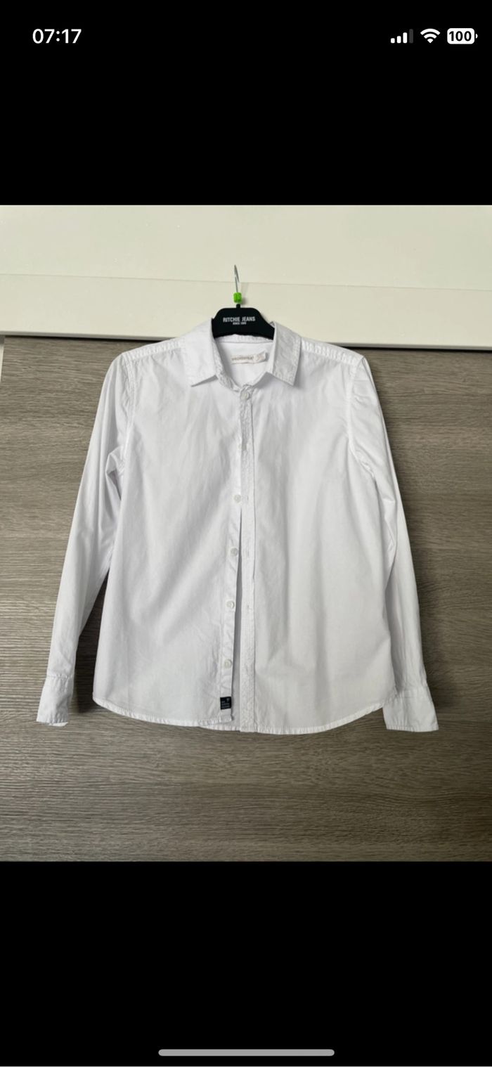 Chemise