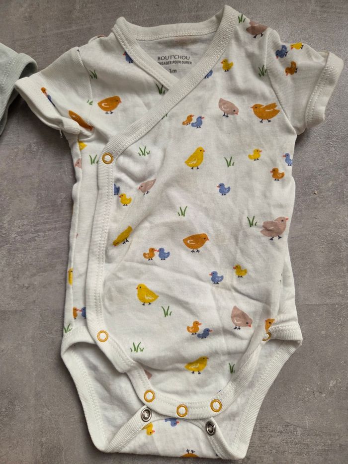 Lot de 3 bodies bout'chou 3mois - photo numéro 4