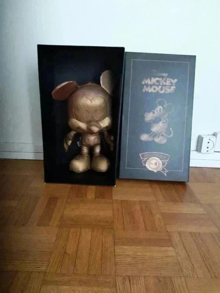 Peluche collector mickey bronze - photo numéro 2