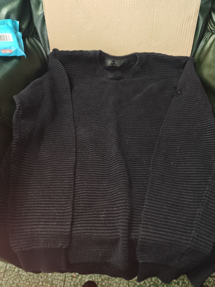 Pull bleu marine