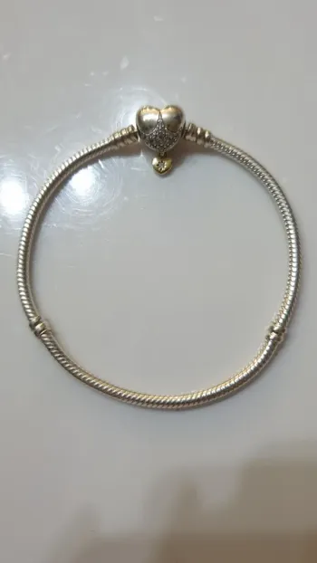 Bracelet maille serpent fermoir cœur princesses disney pandora moments T20